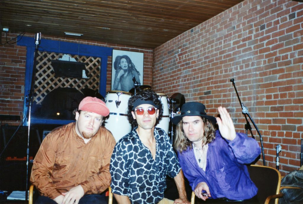Mike and the Mustangs - 1069